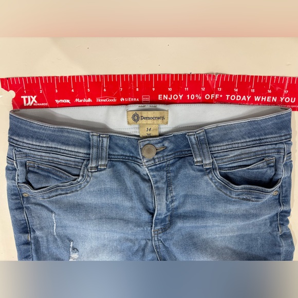 Stylish Light Blue Distressed skinny Jeans - Picture 9 of 9